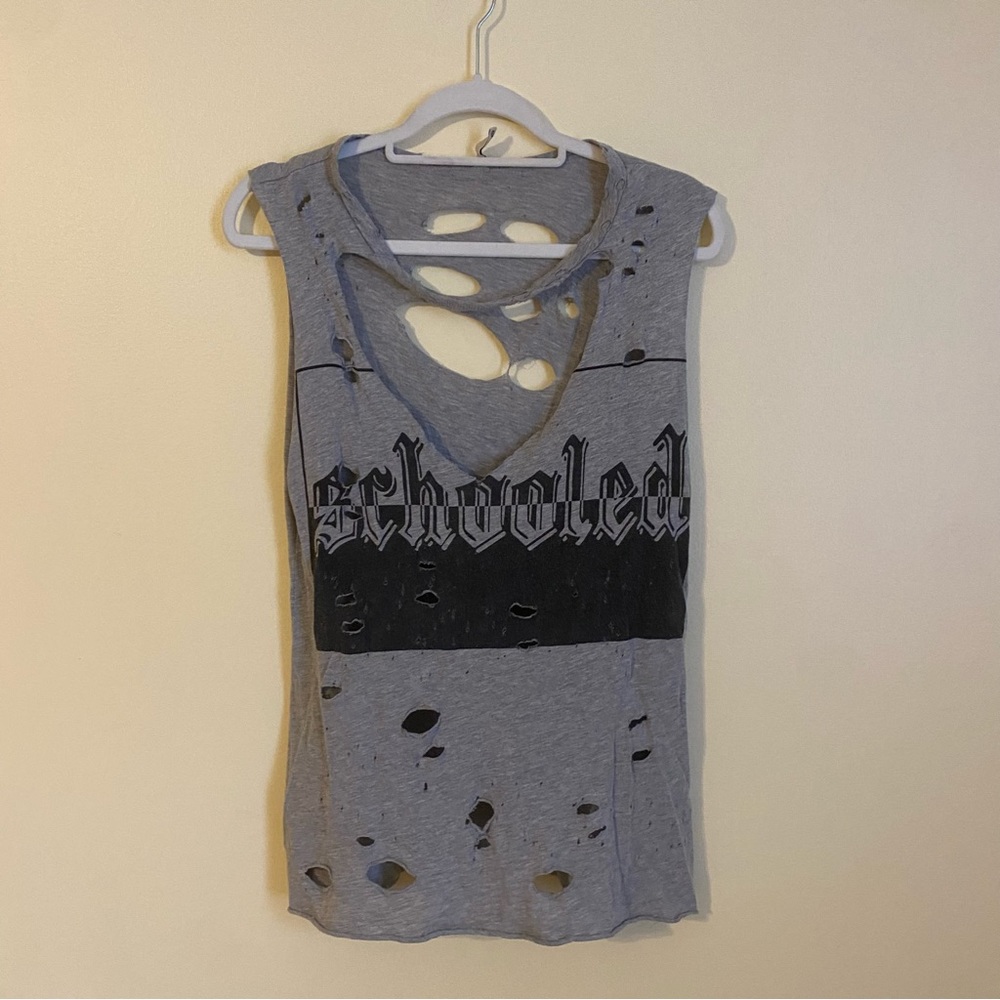 17. Lf Stores Emma & Sam Distressed Tank